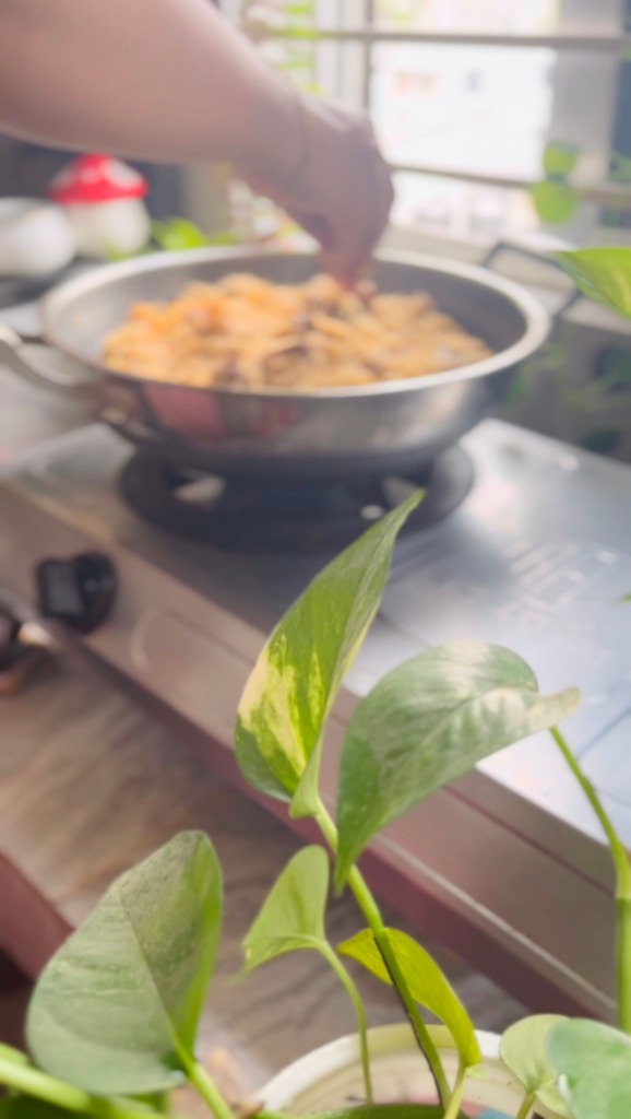 প্রিয় দিন, প্রিয় গান সাথে প্রিয় রান্না 🥰 #reelschallenge # ...