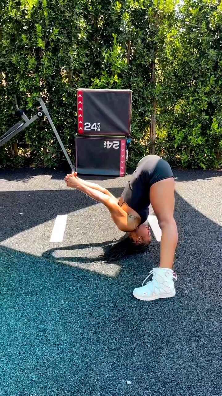 Unlock your body’s full potential. Flexibility + control = real power ⚡ ...