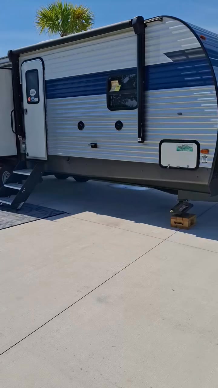 Dave's RV Rentals and Utility Trailers, a family-owned and operated ...