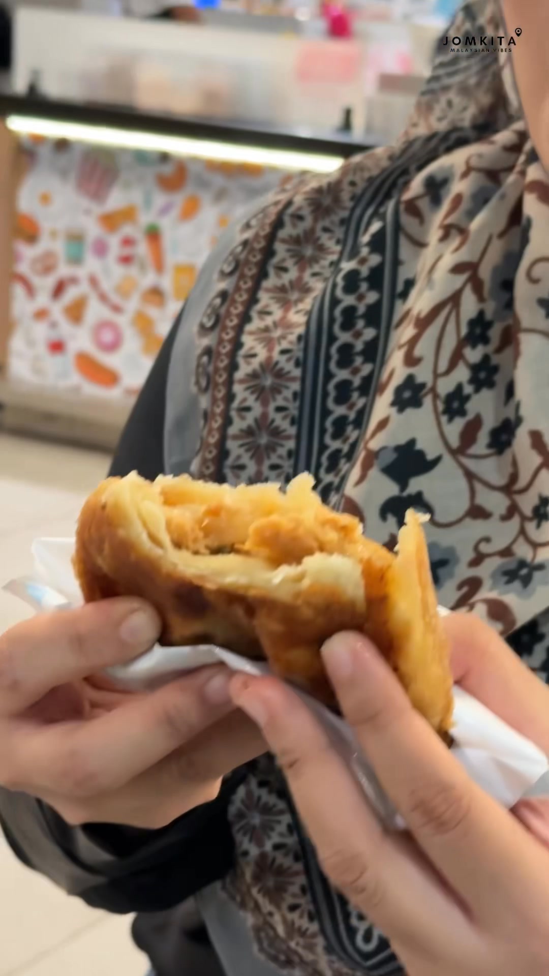 JomKita - Crispy Beef Roti Halal Yang Ada Banyak Jenis... | Facebook