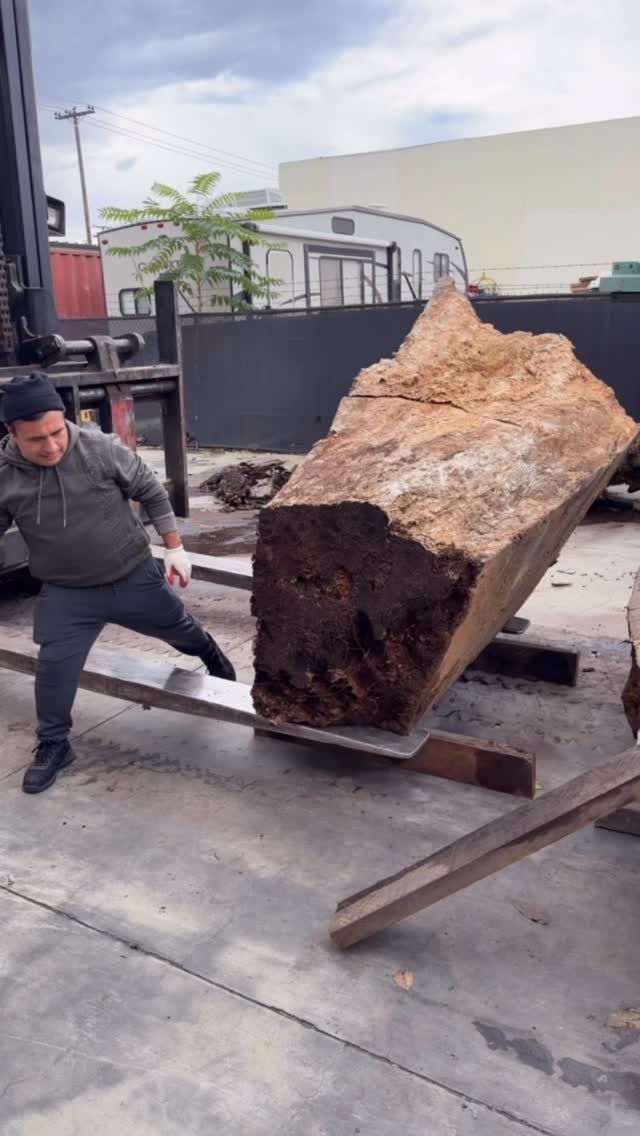 Very excited to offer this salvaged old-growth Redwood log. Huge thanks ...