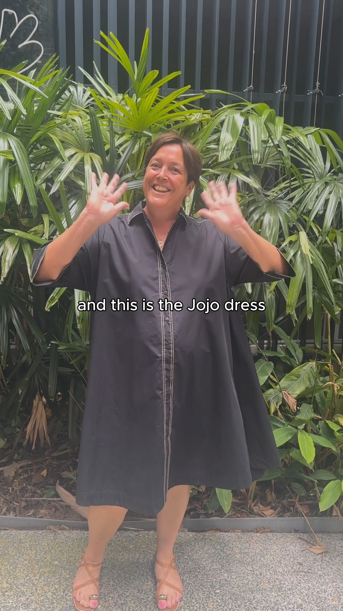 Hands up if you love Jo (and the Jojo)! 🙌 This poplin swing style ...