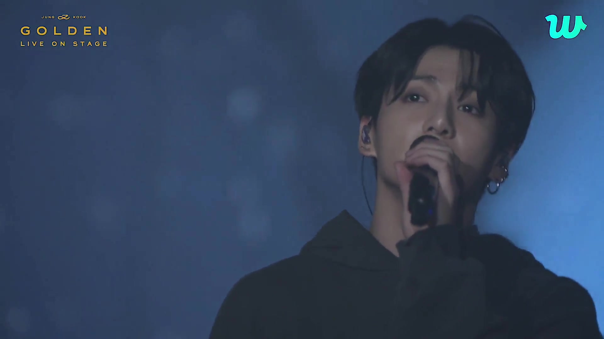 JUNGKOOK GOLDEN LIVE ON STAGE. JUNGKOOK LIVE ON STAGE FULL CONCERT