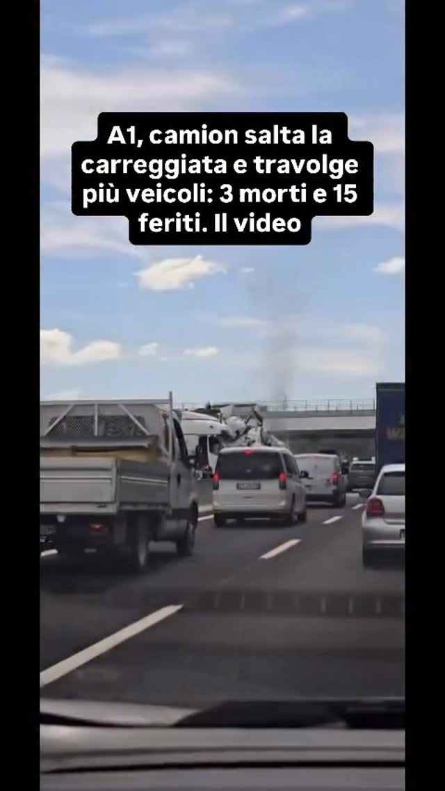 E’ di tre morti e 18 feriti il bilancio dell’incidente avvenuto sull’A1 ...
