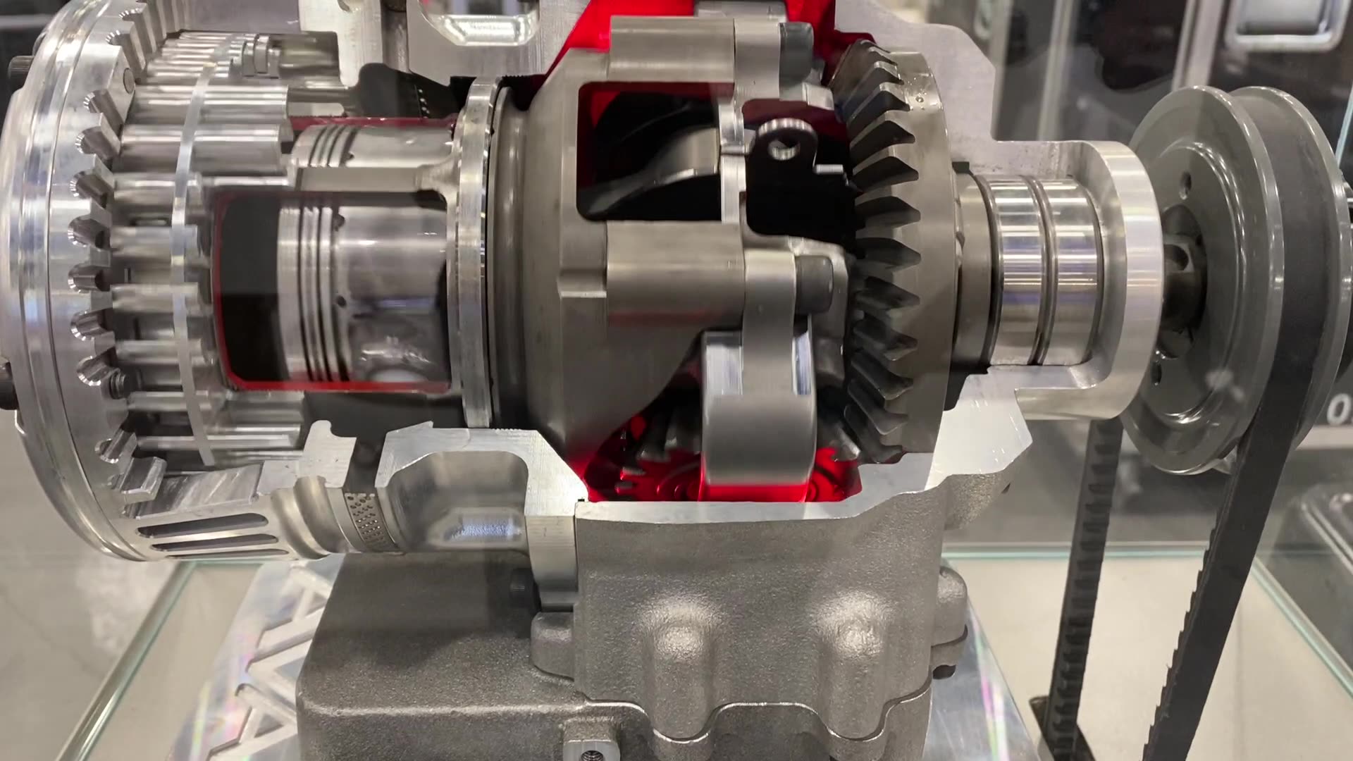 Our new cutaway of the Avadi MA-250 engine. (Single-cylinder, 4-stroke ...