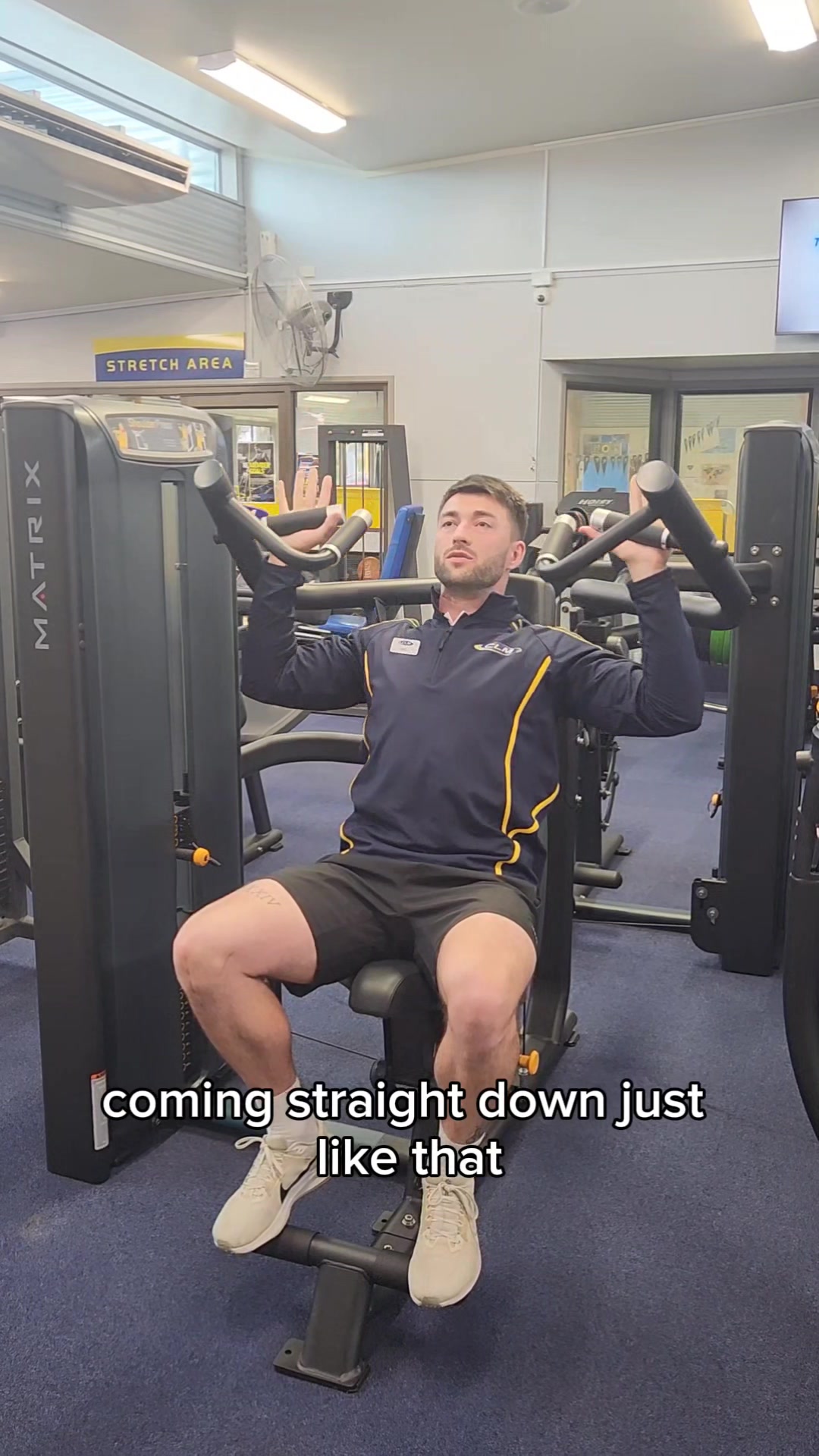 🚨THE SHOULDER PRESS🚨 Build strong, defined shoulders with the shoulder ...