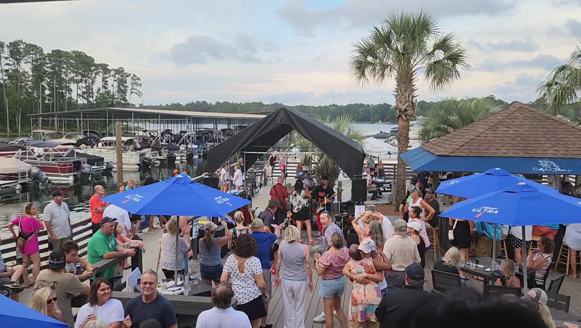 FRINGE BENEFITS LIVE NOW! Rusty Anchor & Catfish Johnny's Lake Murray ...