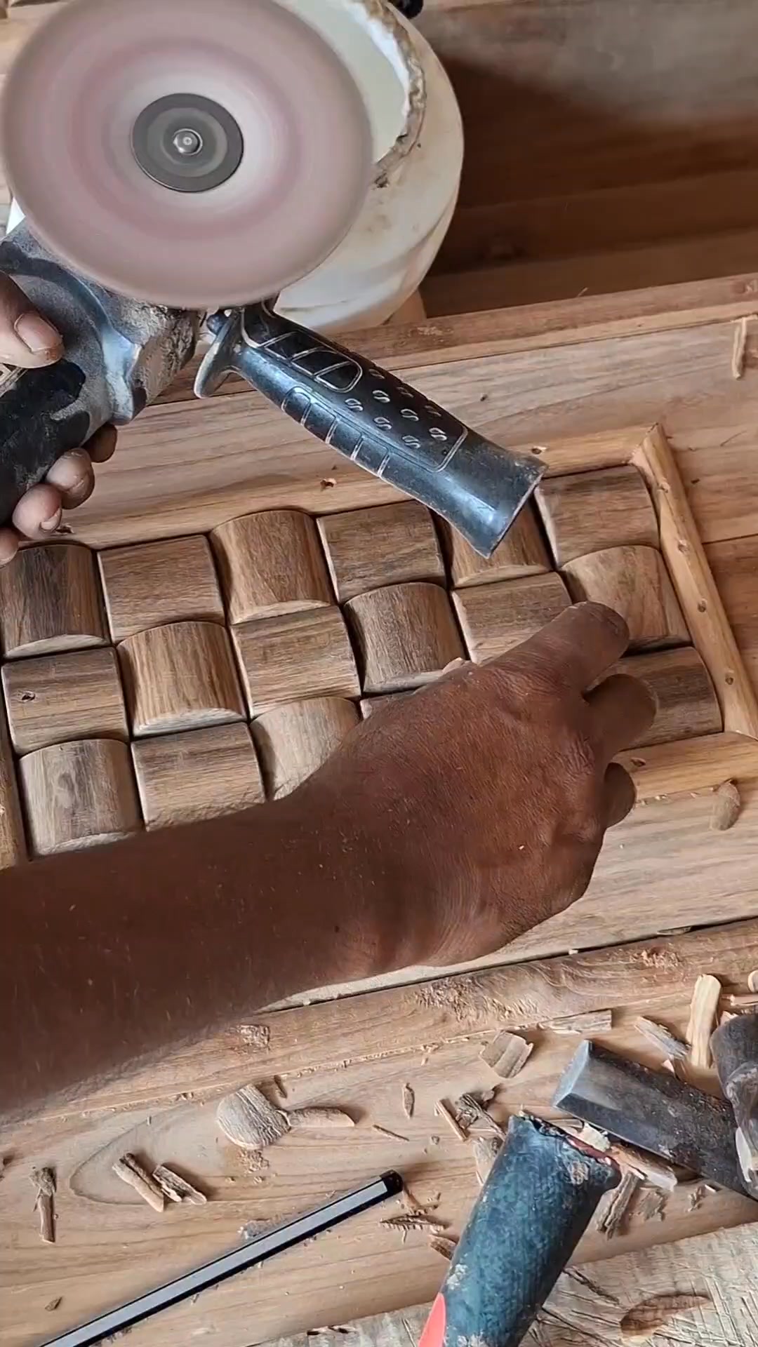 DDRK - A unique door design that speaks craftsmanship... | Facebook