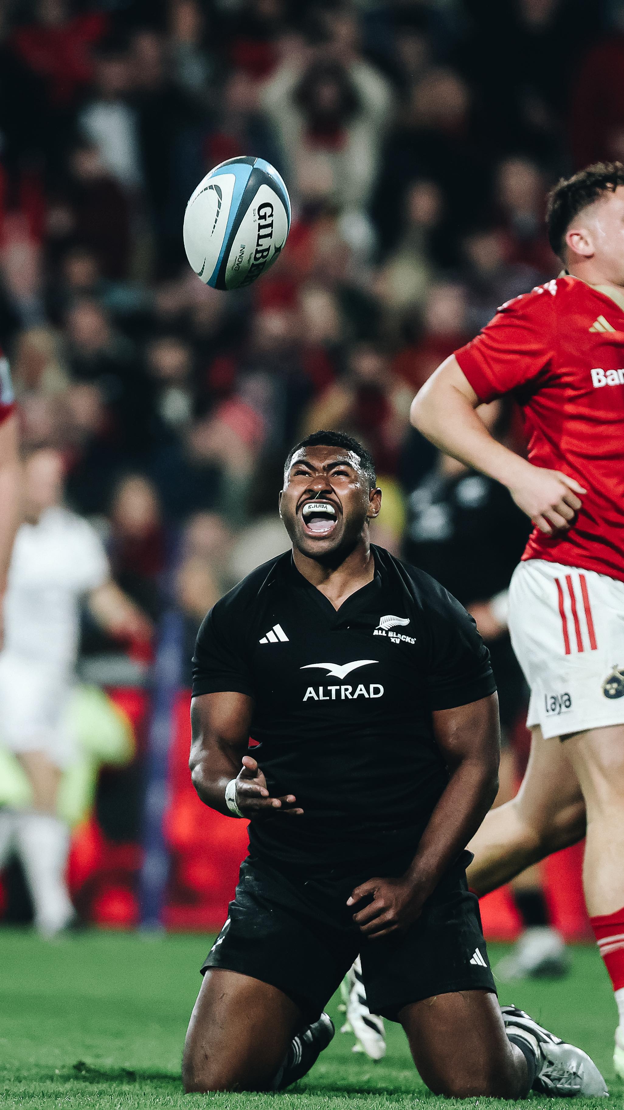 2025 All Blacks jersey with tonal horizontal hoops