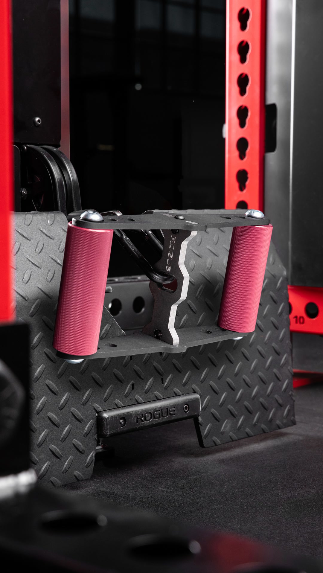 Dial in your grip. 💪 The Rogue H-5 Handles are 5
