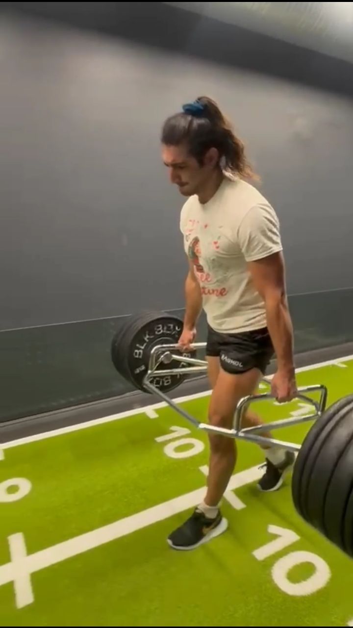 [ Trap Bar Farmer's Walk ] Le Farmer's walk est un exercice ...