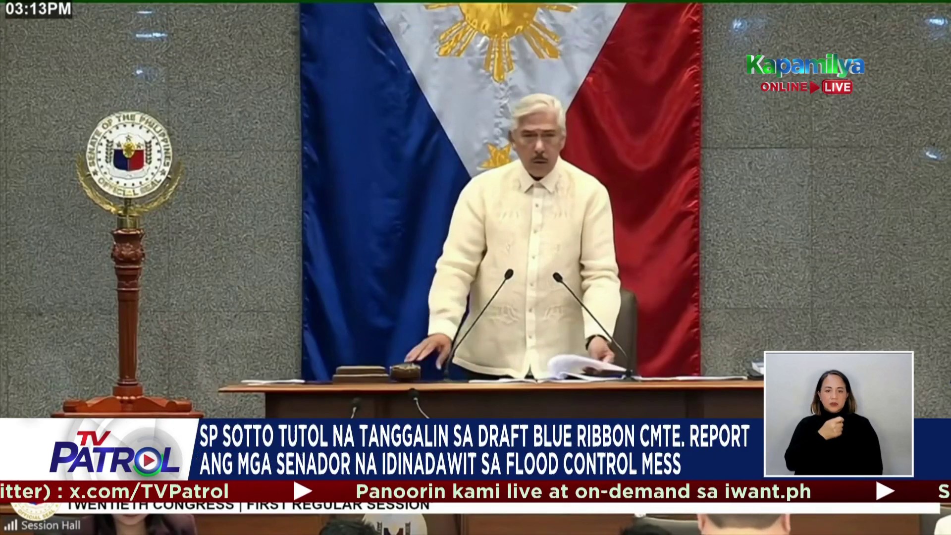 Nakikita ni Senate President Vicente Sotto III ang draft report ng Blue ...