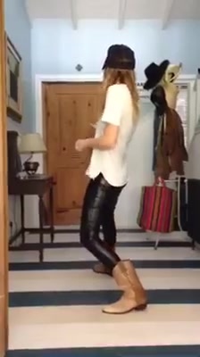 BAILANDO EN EL GARAGE: VIRRITA BOTAS | FILM VIRRITA BOTAS ...