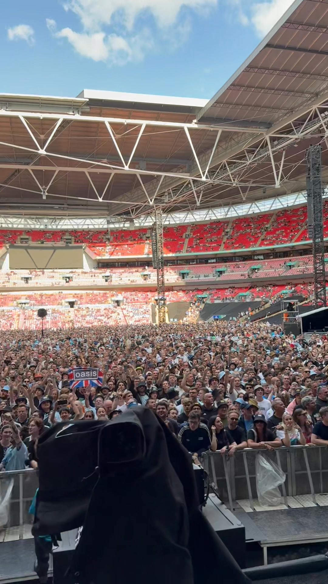 📍Wembley #oasislive25 | Oasis