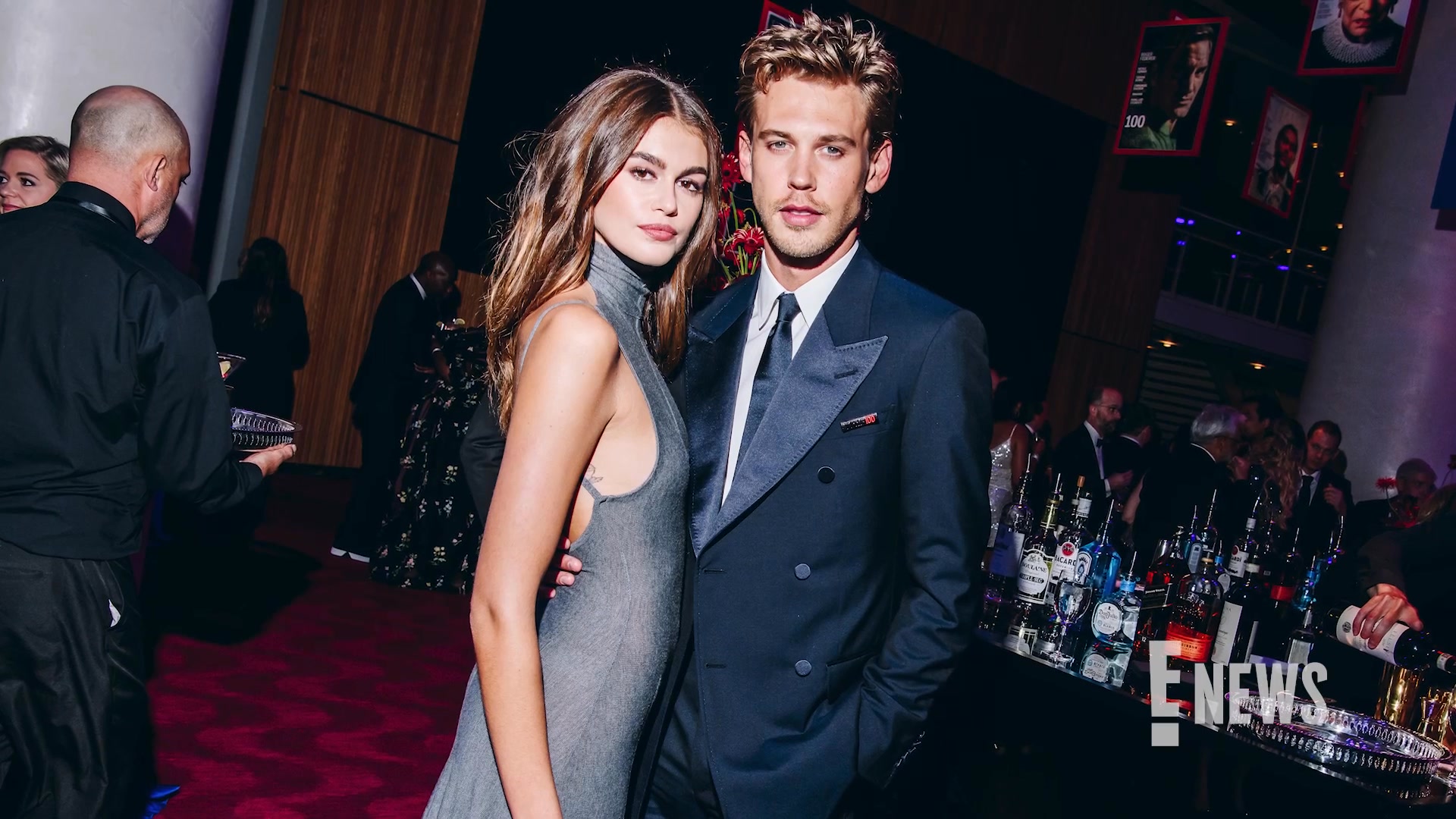 After Austin Butler was spotted at dinner with model Emily Ratajkowski ...