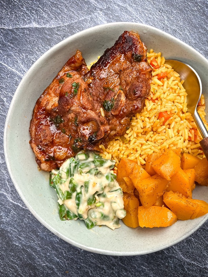 I love a simple and easy Sunday lunch.Spicy Rice, Lamb Braai Chops ...