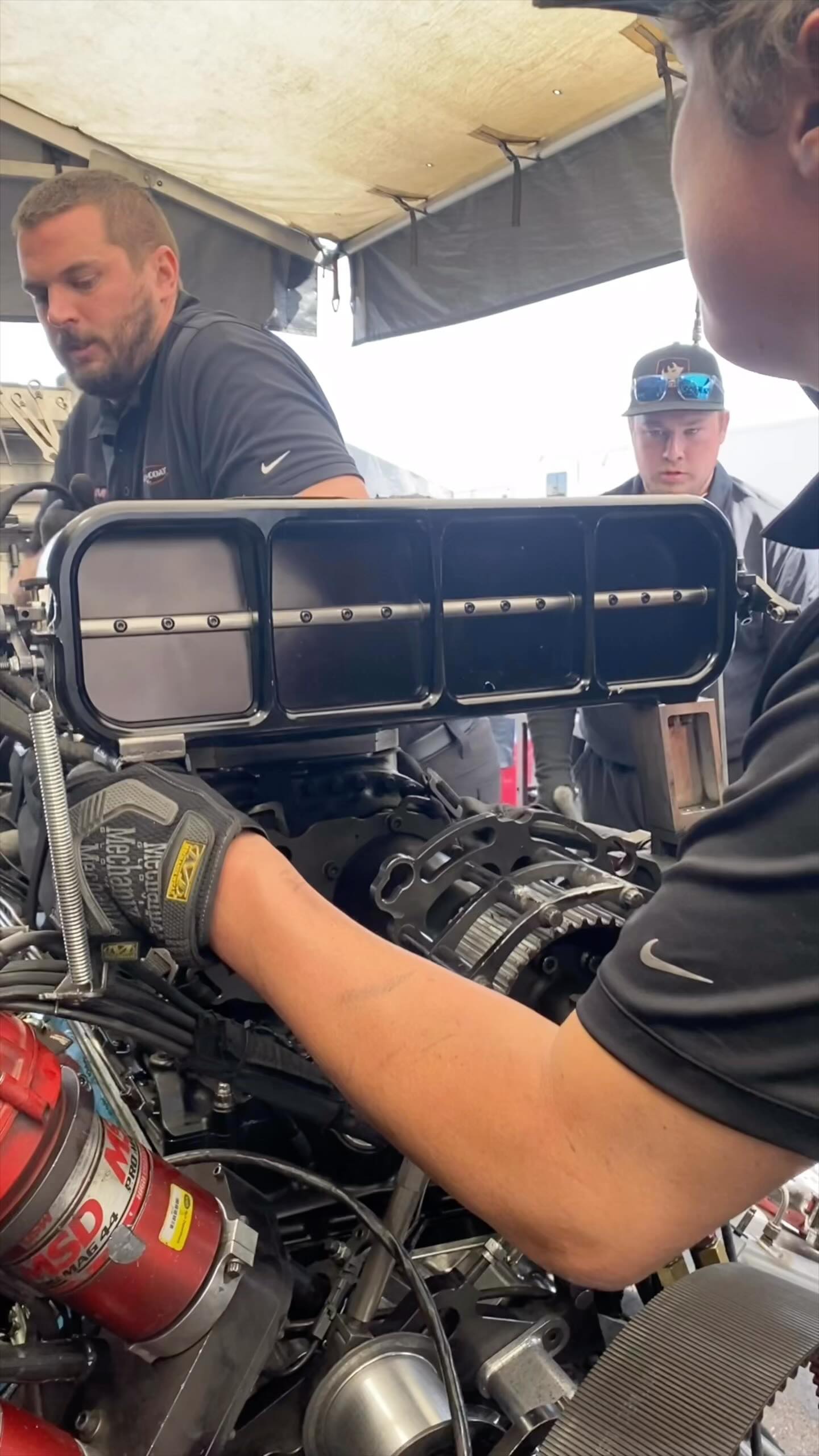 Raw Power. 334 MPH in 3 Seconds 🚀 . #nitrofunnycar #chadgreen #nhra ...