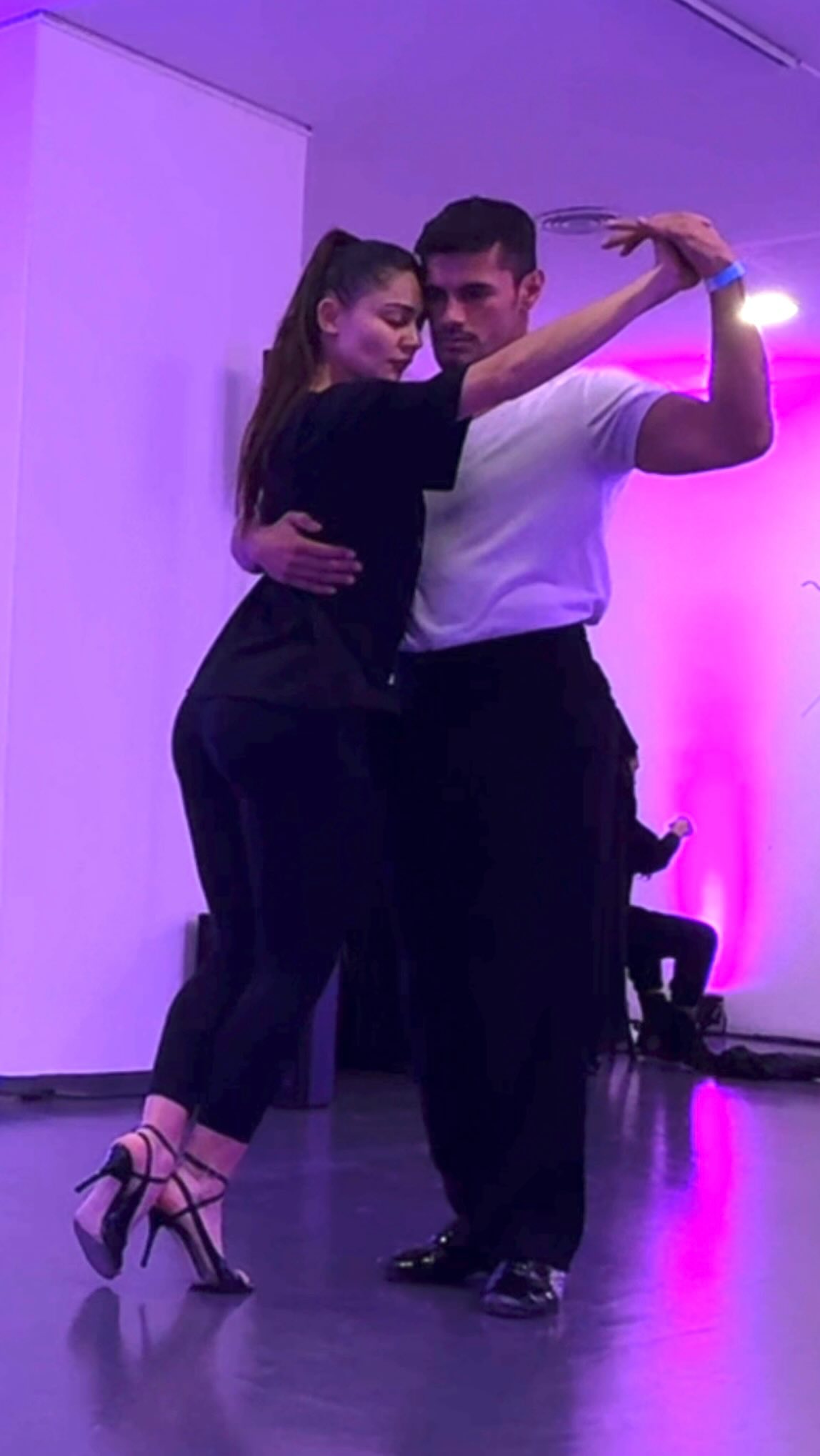 un poco de lo que bailamos hoy junto a @nahuel_guerrerok gracias ...
