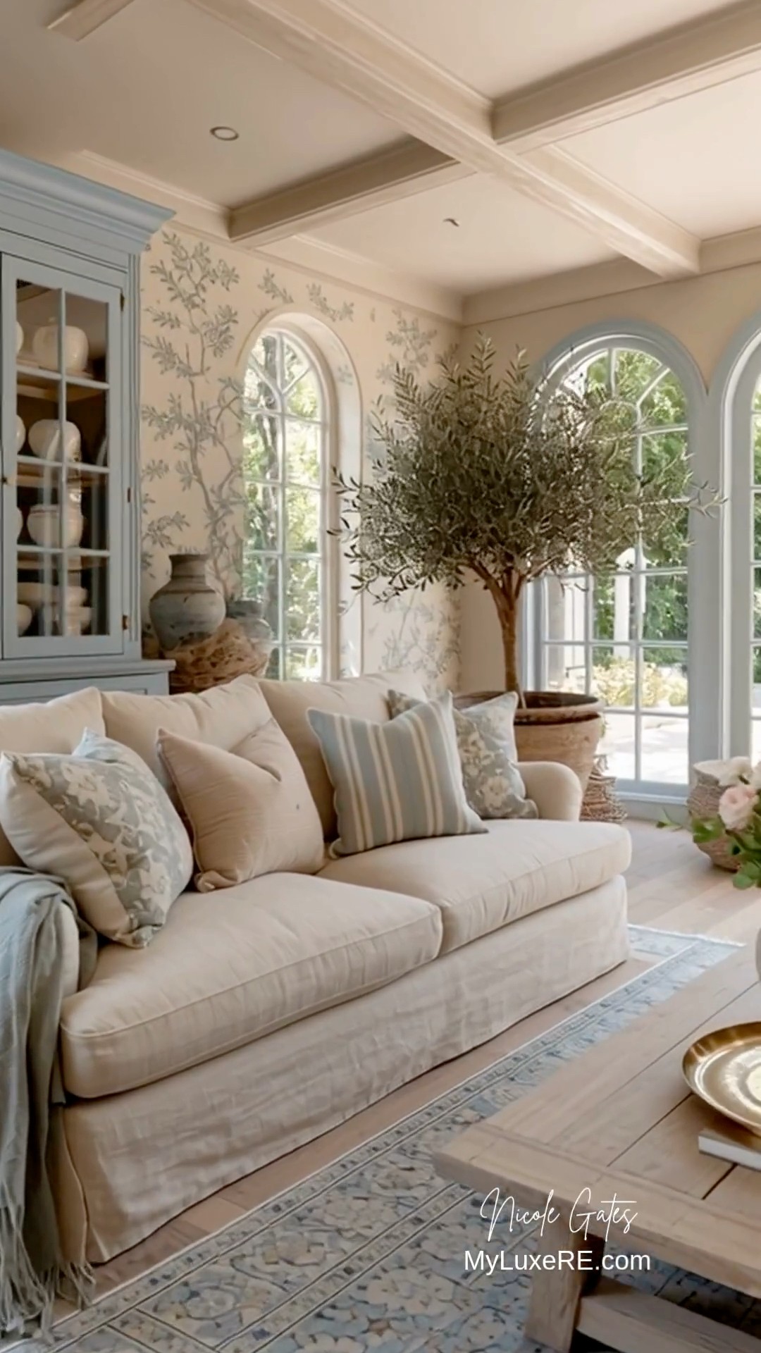 Walk through this beautiful home. #homedecor #decor #bedroomdesign # ...