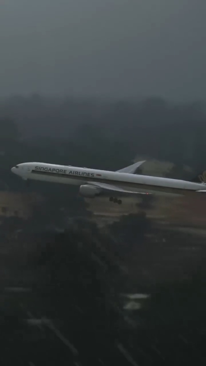 The Unbelievable Story of Singapore Airlines Flight 319 | MenTour Pilot ...