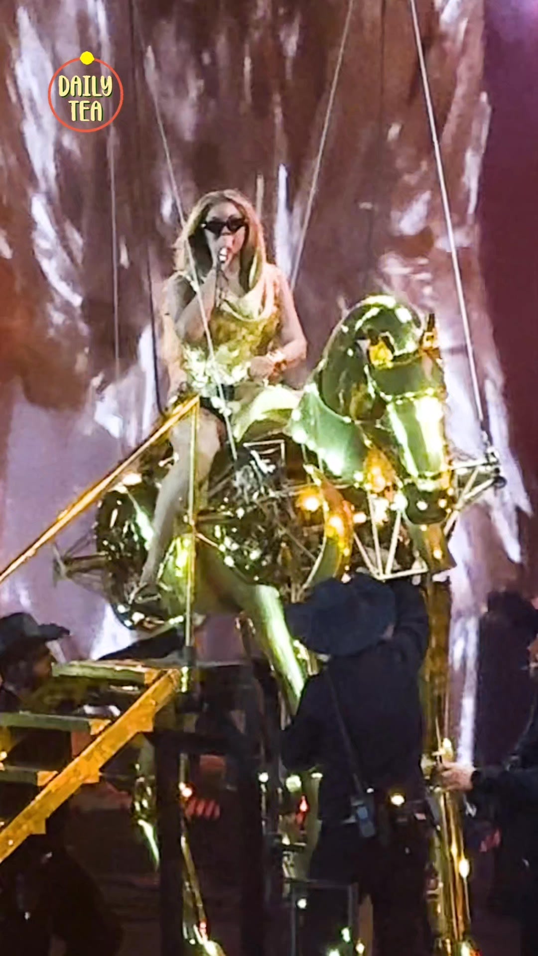 Beyoncé’s Tour Is Falling Apart?! 😳🐎🚨 #Beyonce #RenaissanceTour # ...