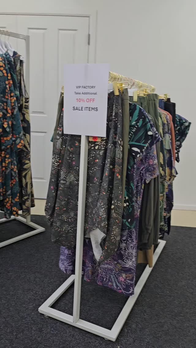 Our SALE rack has a new additions overnight, and it's all pimped up ...