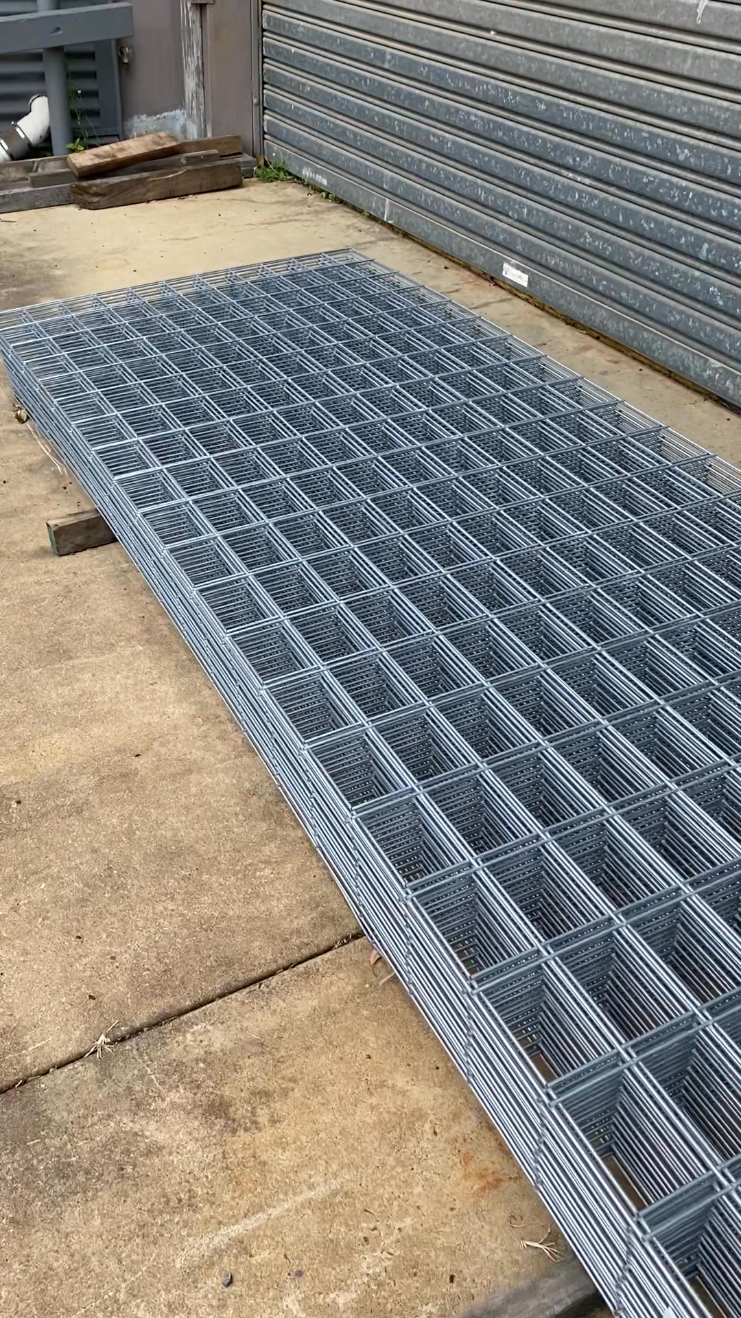 Sheepyard Mesh!! 6000mm x 1100mm 150x100x5mm gal $80 a sheet inc GST ...