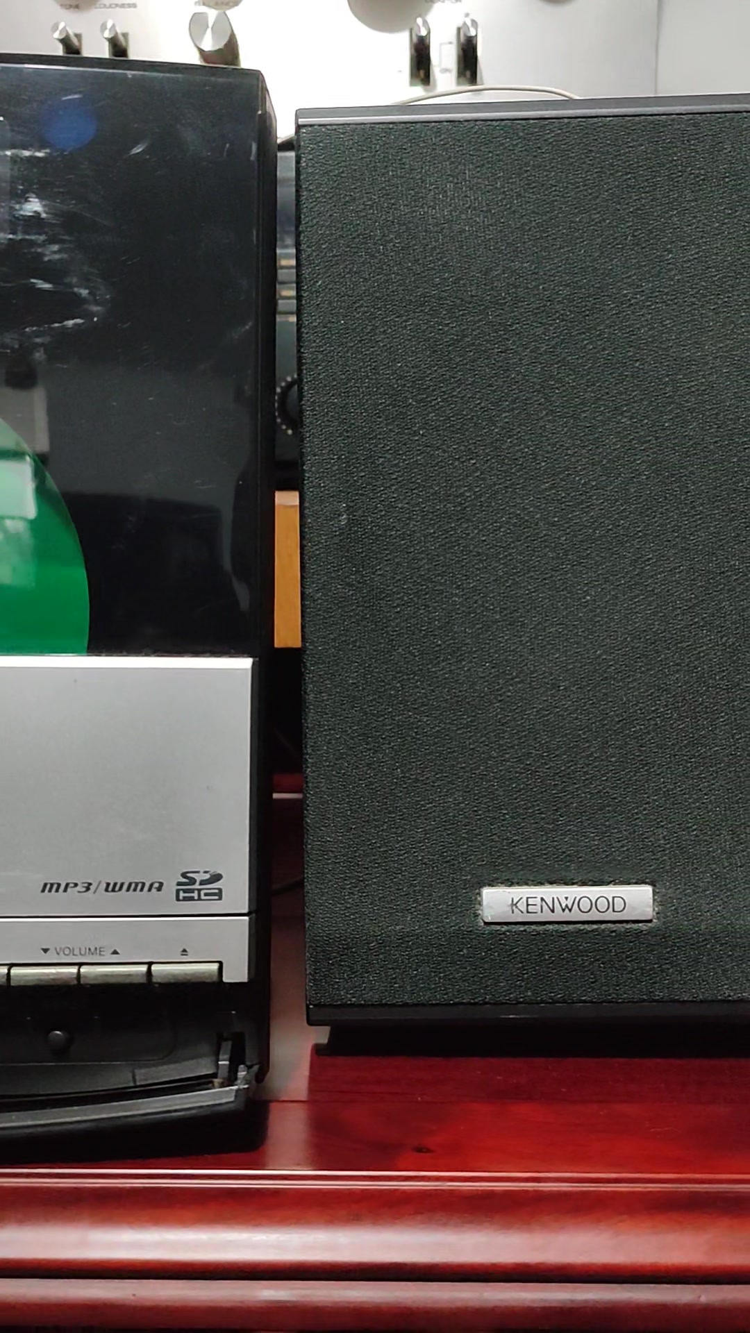 Kenwood RD-CIP313 From Japan Have AutoVolt Adaptor Included 100