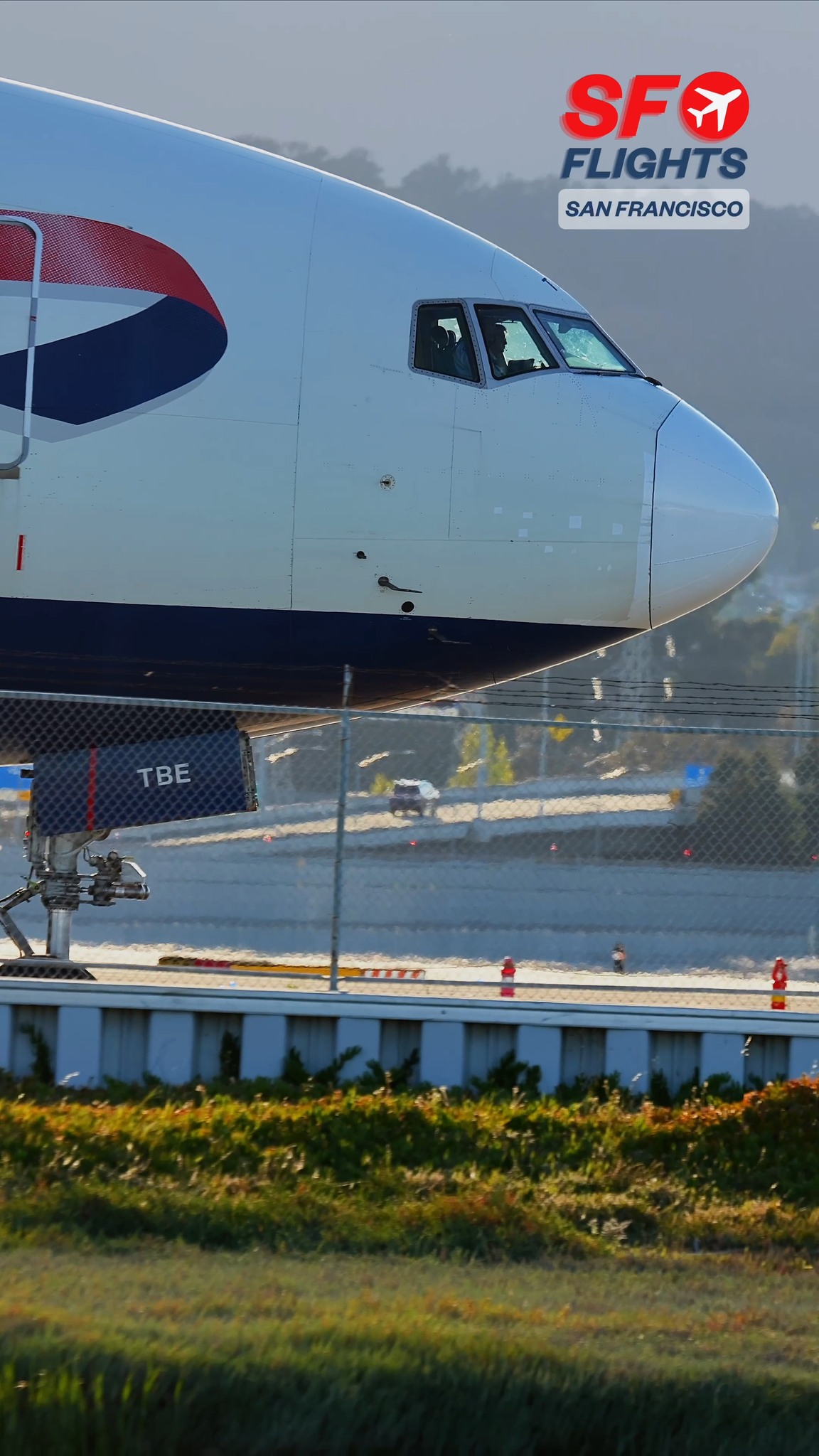 Close-Up! 🇬🇧 British Airways Boeing 777‑300ER (G-STBE) Taxiing to ...