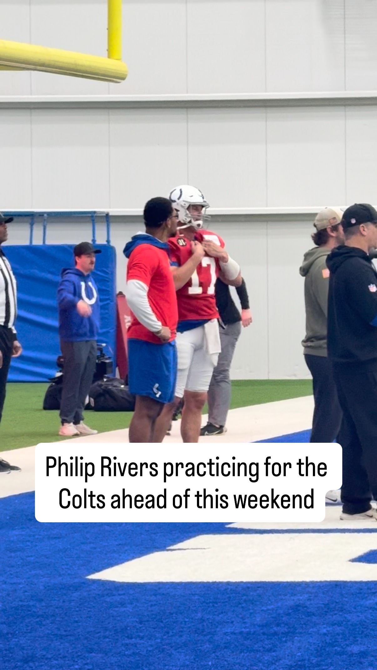 Philip Rivers chatting with Anthony Richardson Sr. at practice and ...