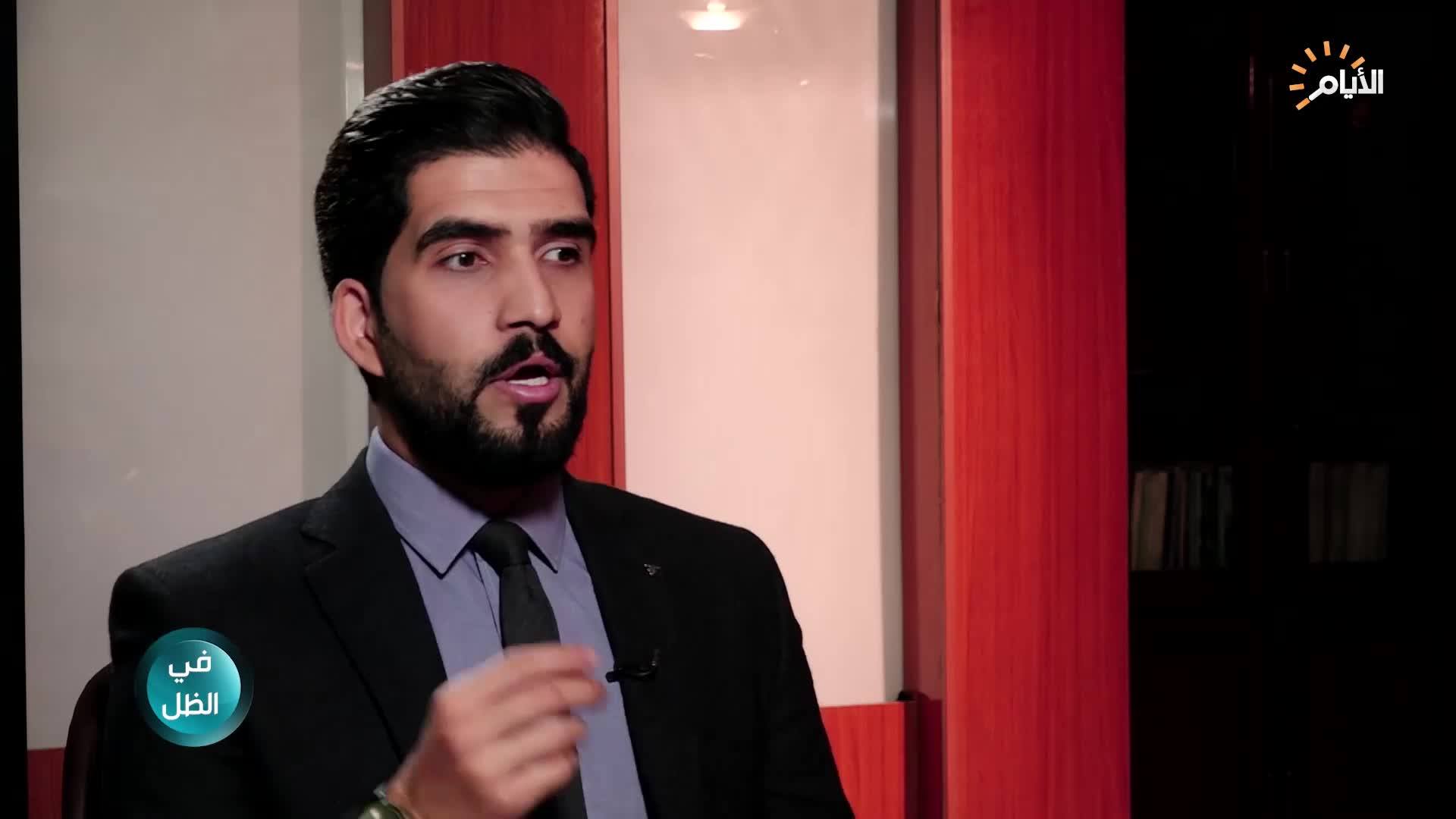 10 دنانير فقط عقوبة اليشرب خمر بالاماكن العامة #في_الظل رابط الحلقة ...