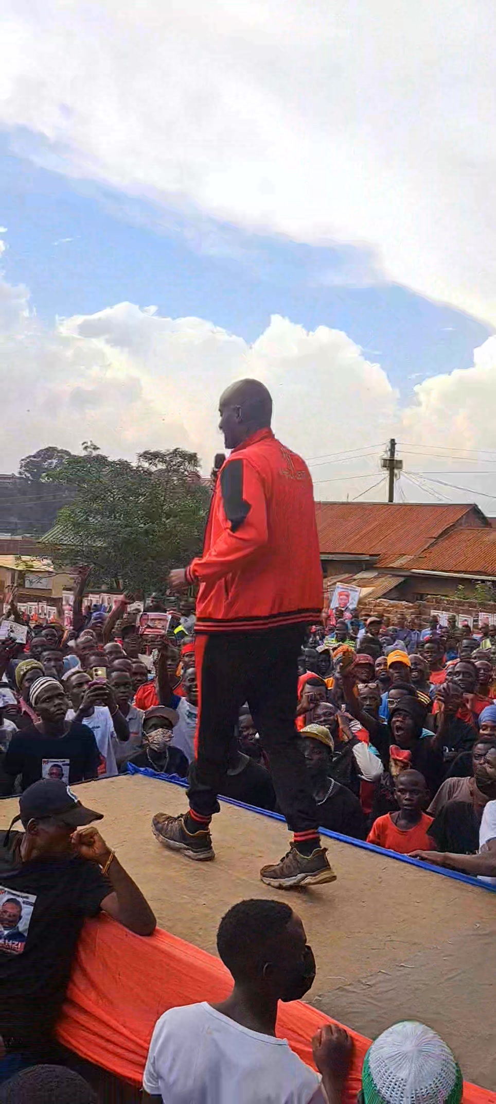 Taata Kampala Central 💃💃 | Jose Wa Bobi Jamilah