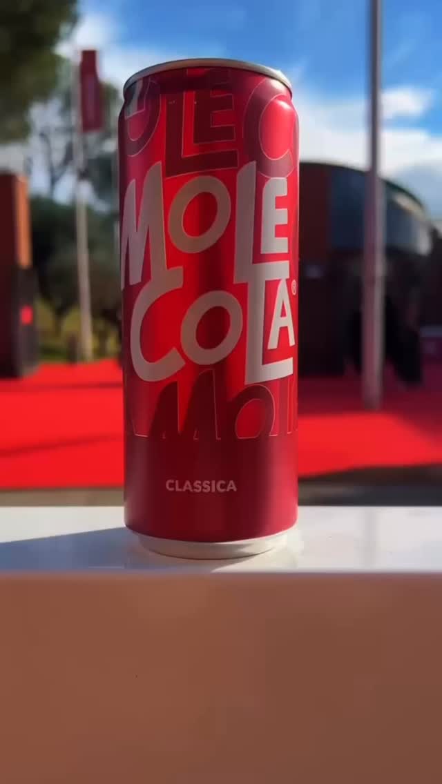 Il primo red carpet non si scorda mai 🎬 Per non sbagliare, ci abbiamo ...