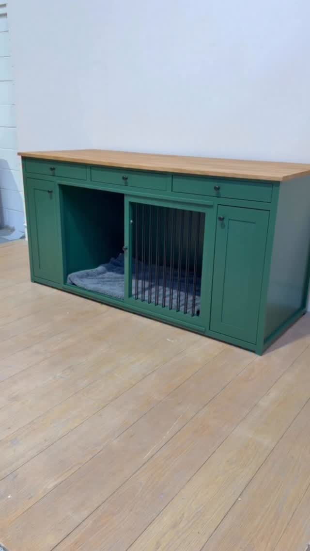 Designing your dog’s bespoke bedroom starts here 🐾🤩 📐Size: we help you ...