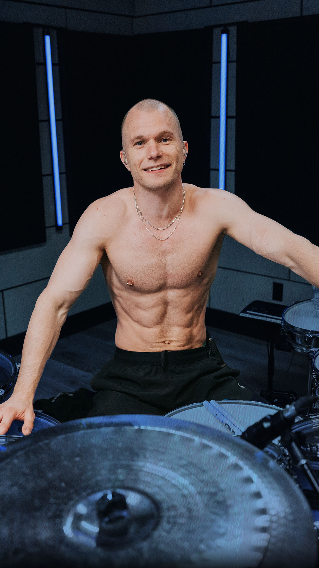Baard Kolstad performs “The Price” by Leprous. #DrumeoLIVE 🤘🏼 Join us ...