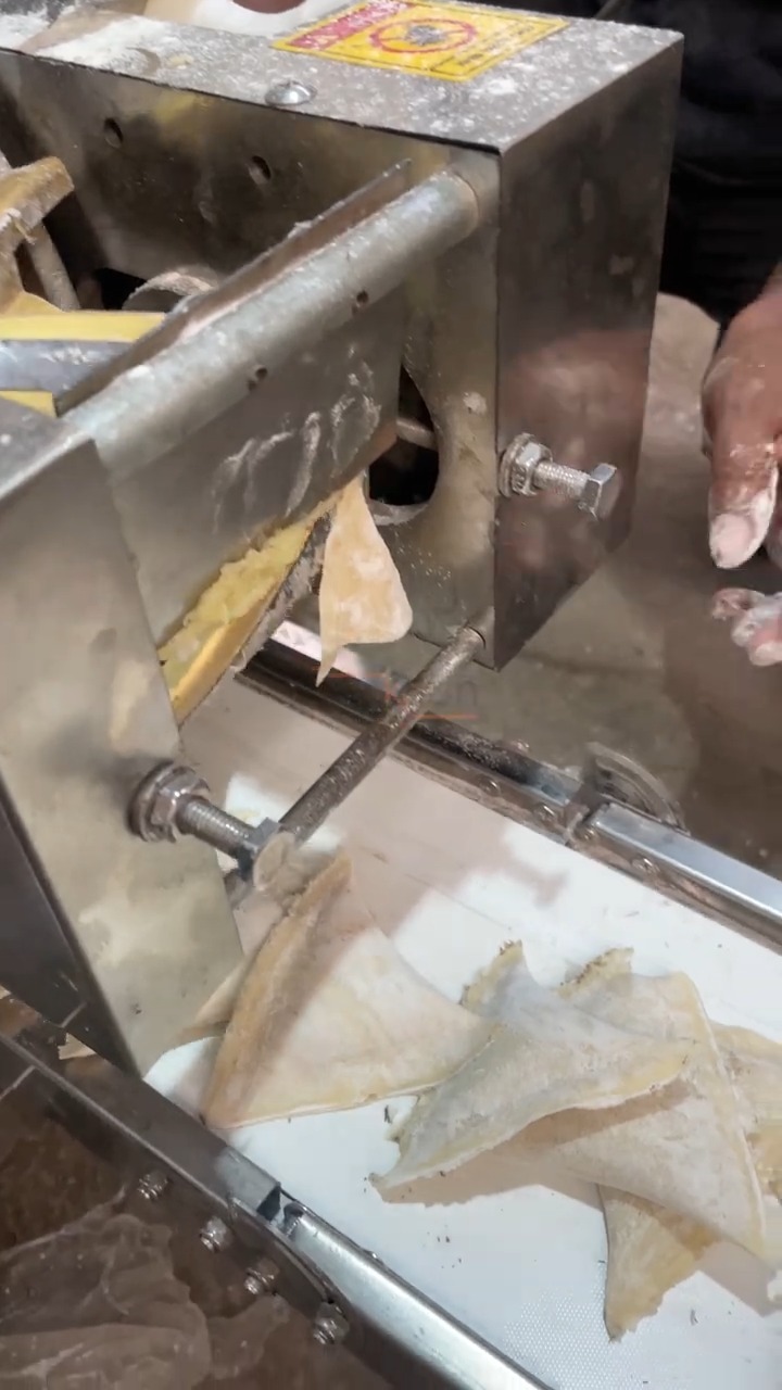 Automatic Samosa Making Machine | Food Business Machine # ...