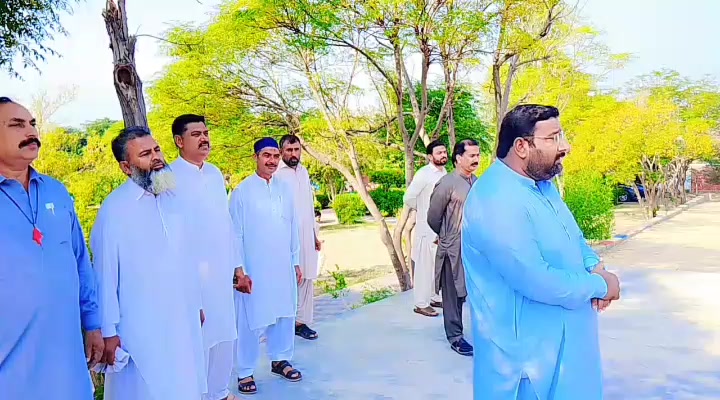 *DEA LAYYAH* Theme of the Month *Hard work and Persevervance ...