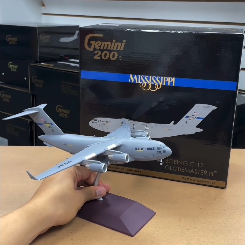 SHOP NOW: Gemini Jets 1:200 USAF C-17A Globemaster III Wright