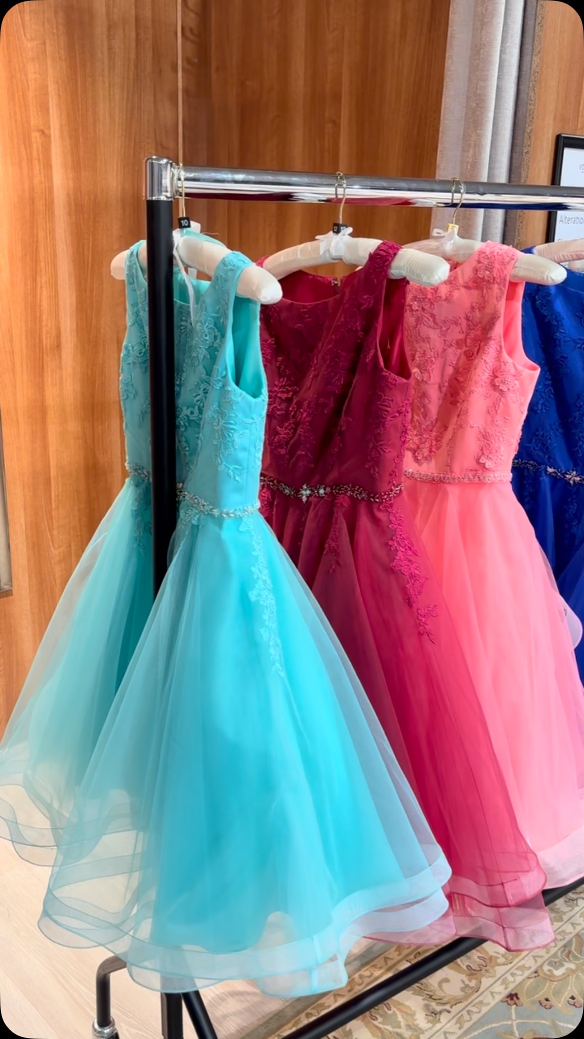 taylor swift chiffon dress White Fit Pastel Lace Pleated prom Celebrit – Hoprom Taylor Swift was in Formal Gowns Gray Tea Girl Size:3T Coleccion Ropa Vaquera