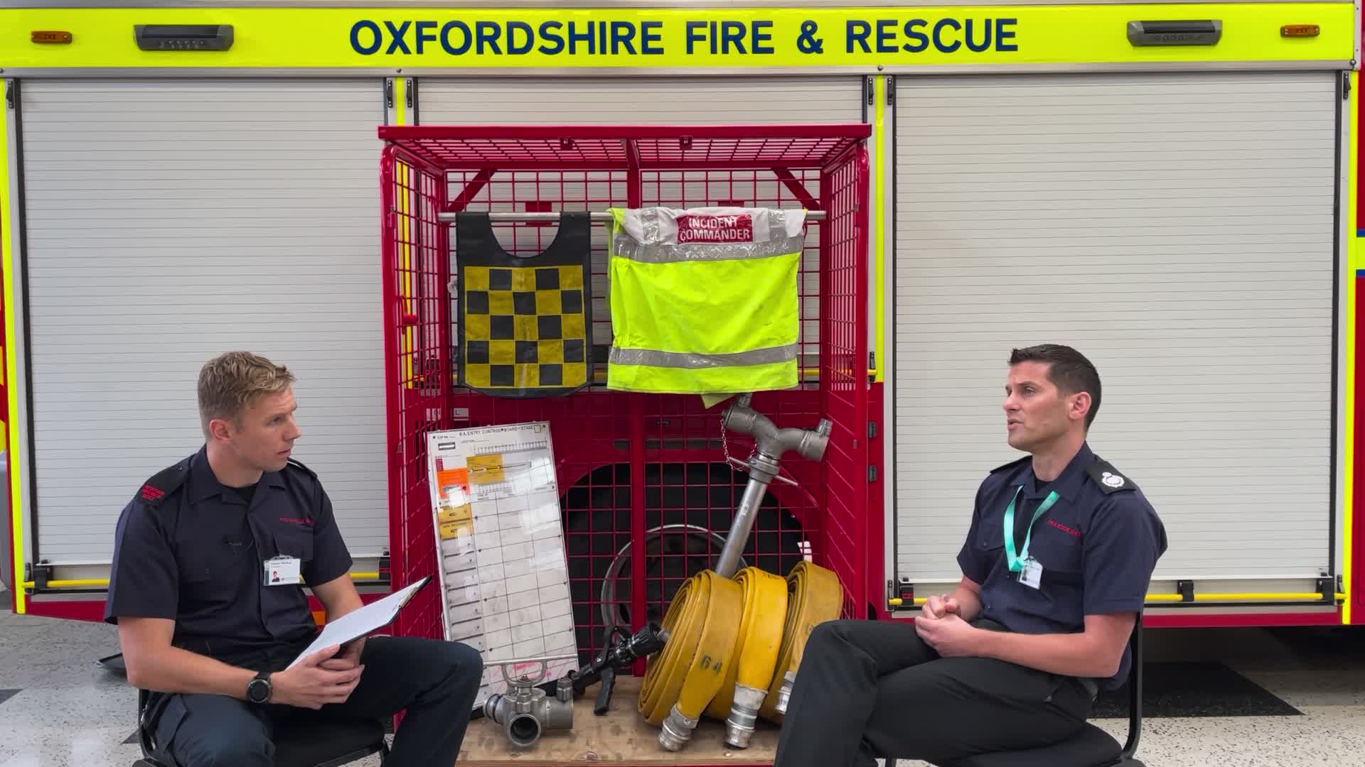 Yesterday Red Watch had a catch up with Oxfordshire Fire and Rescue ...