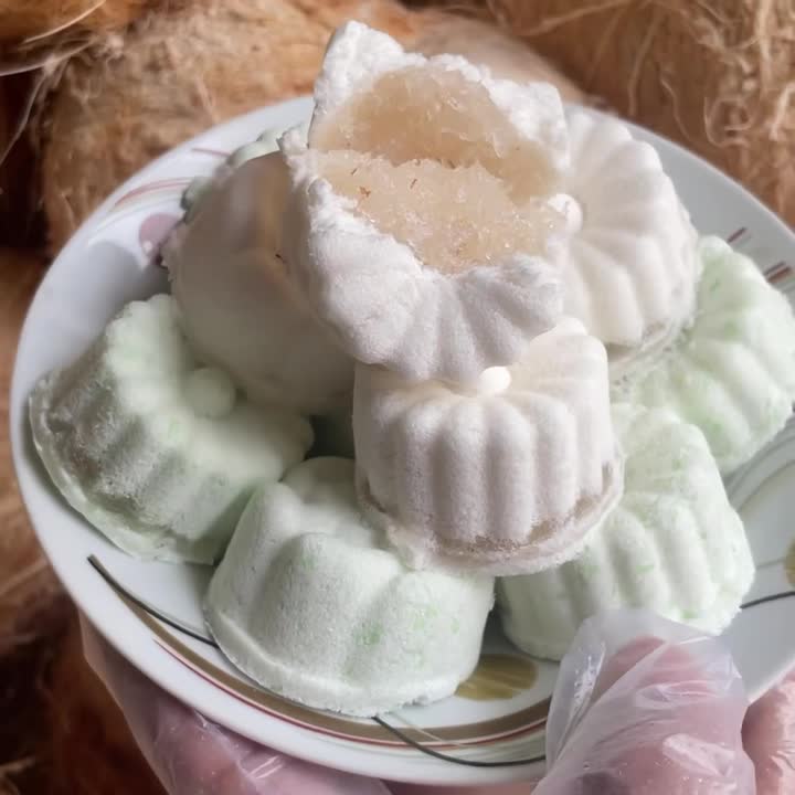 Bánh in dừa non - Đặc... - Bánh in dừa non - Đặc sản Miền Tây