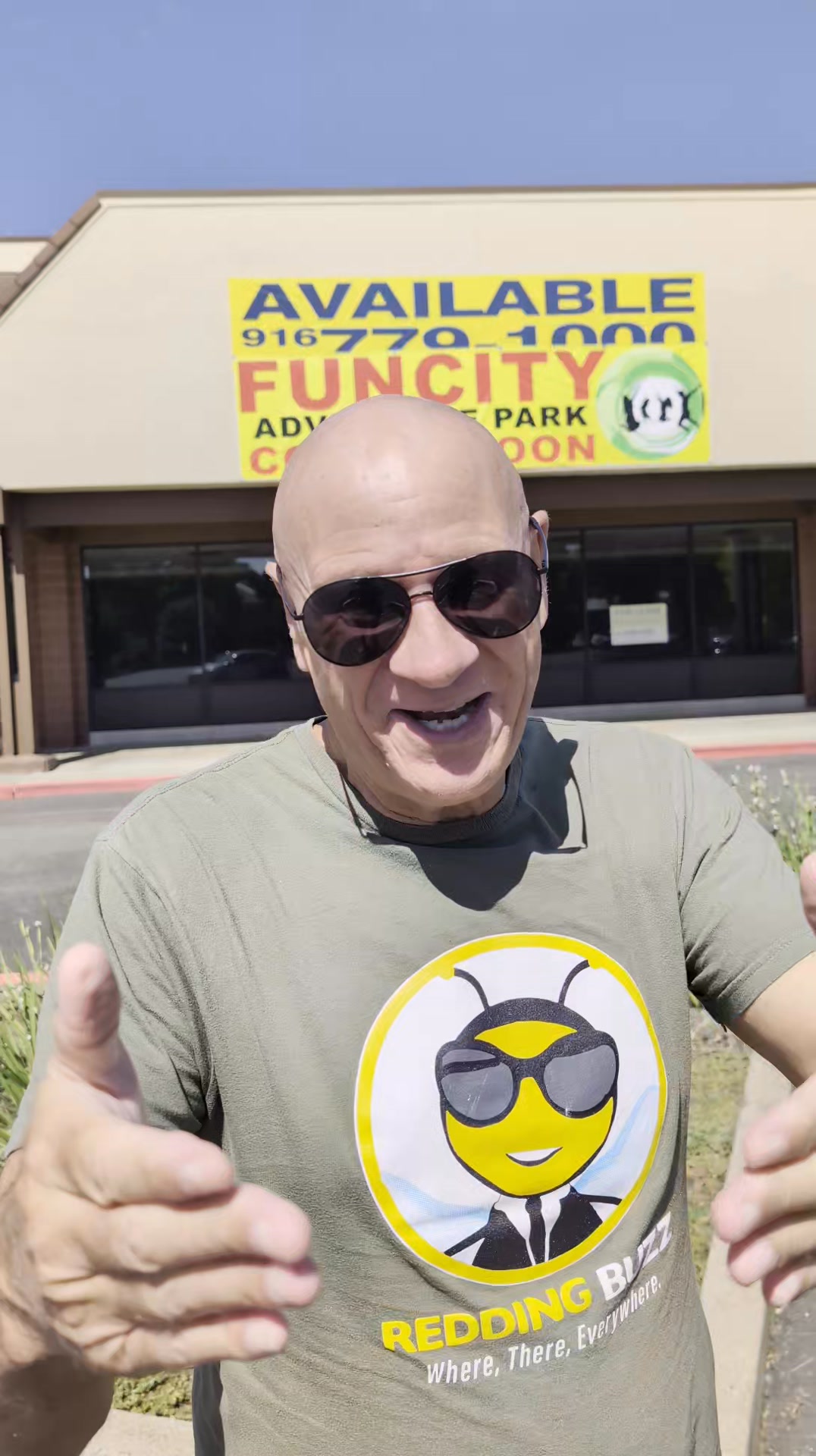Redding Buzz - 🗣️Going in at the former Raley's building... | Facebook