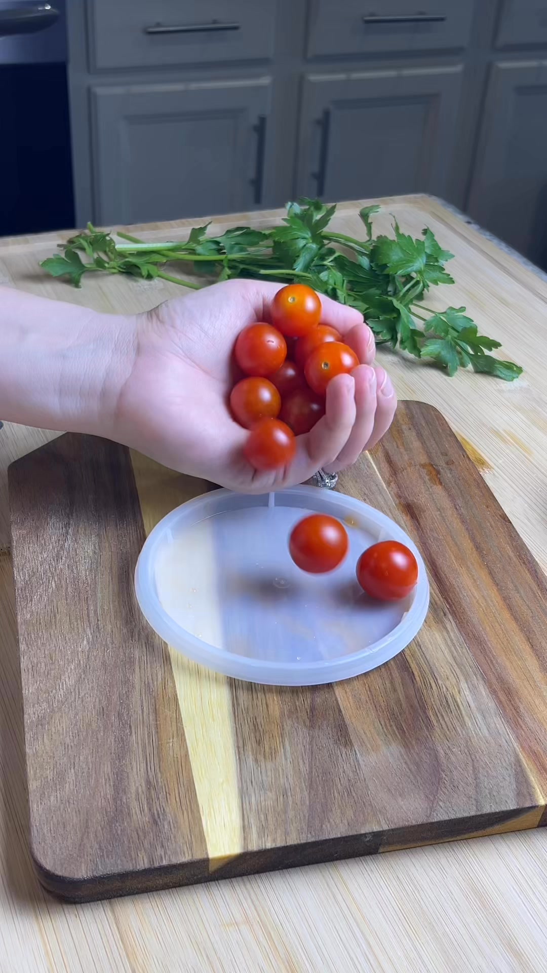 This might be my favorite kitchen hack! “Cut” your prep time in half 😏🍅 ...