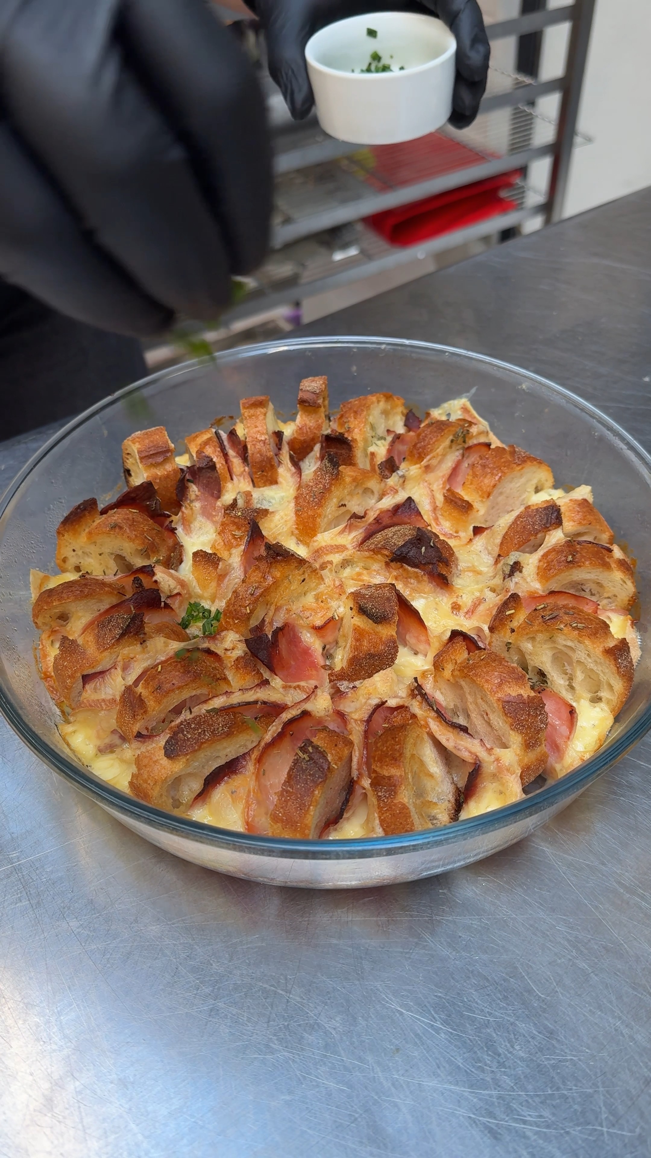 A perfectly crunchy cheese dish!🧀🤤 | Chefclub Network | Facebook