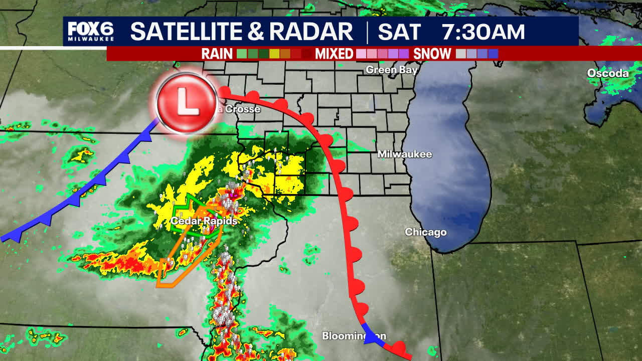 7/19 8:07AM The storm complex took the southwesterly track this morning ...