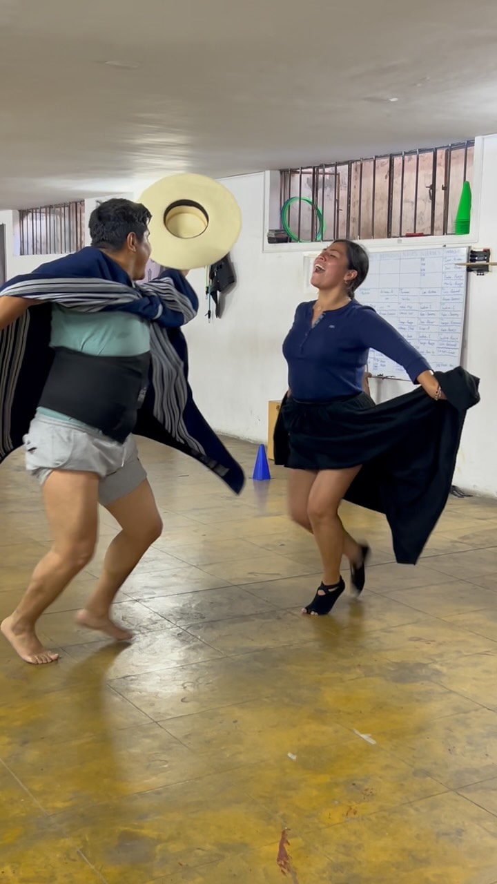 Taller de Marinera Juan Baylon | Arequipa