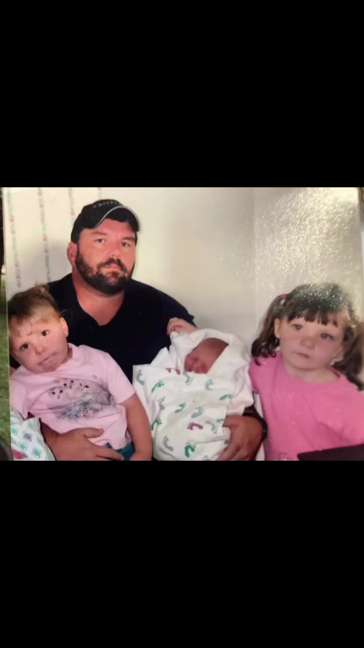 Daddy and his babies. Riley Bailey and tanner | Virginia Rodgers | Facebook
