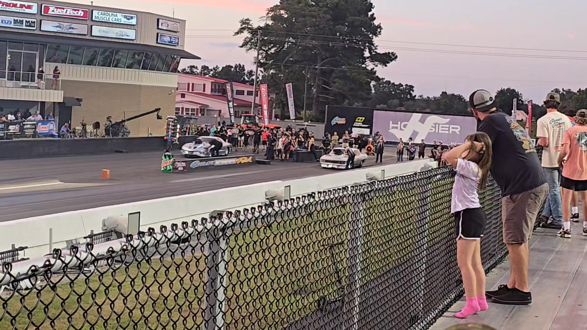 Ron vs Scott, Ron with the win 3.90 @ 200.41, going to the finals here ...