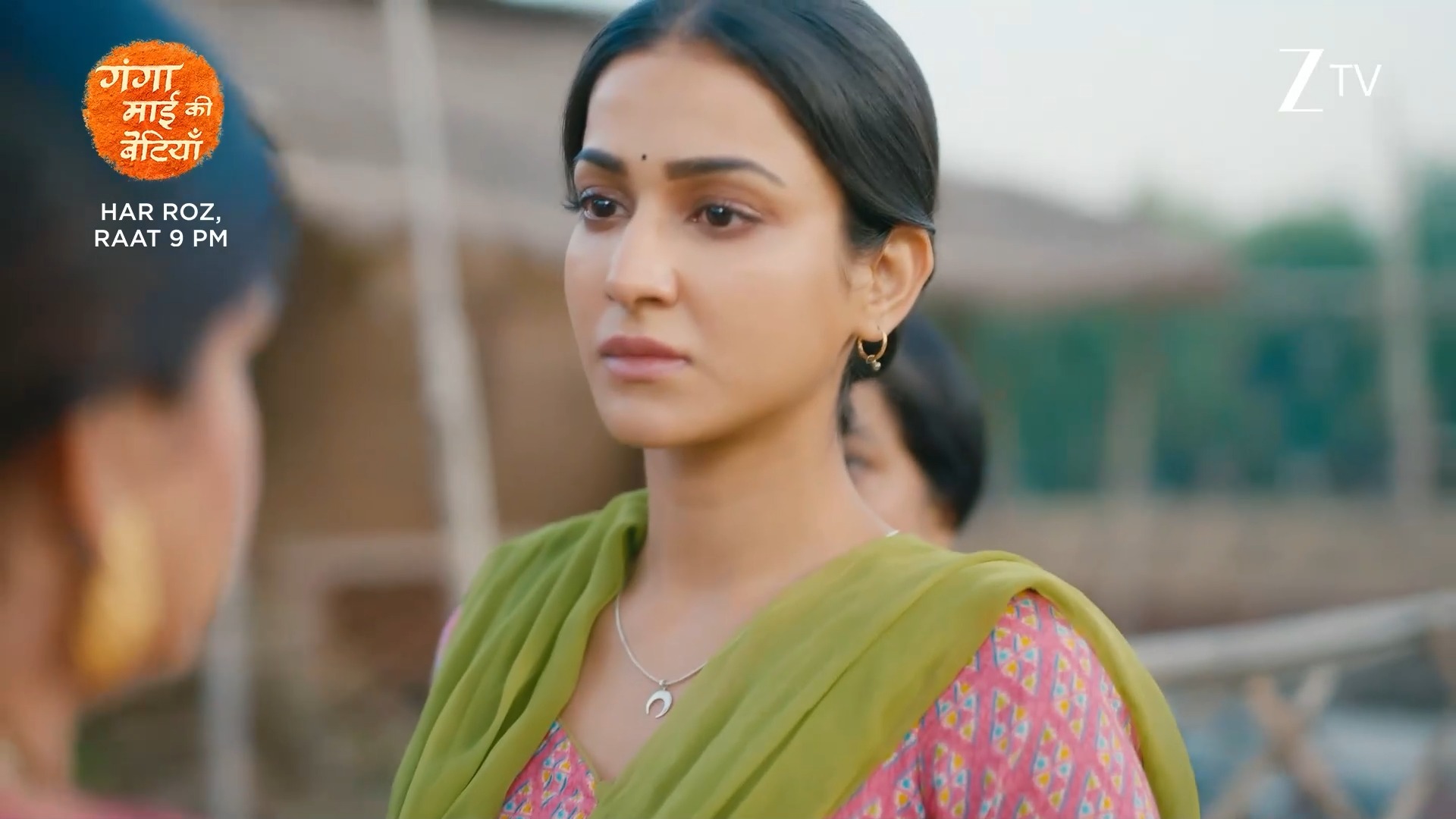 Indu Rani ki harkaton ke kaaran, kya Sneha gusse mein aakar use rokne ...