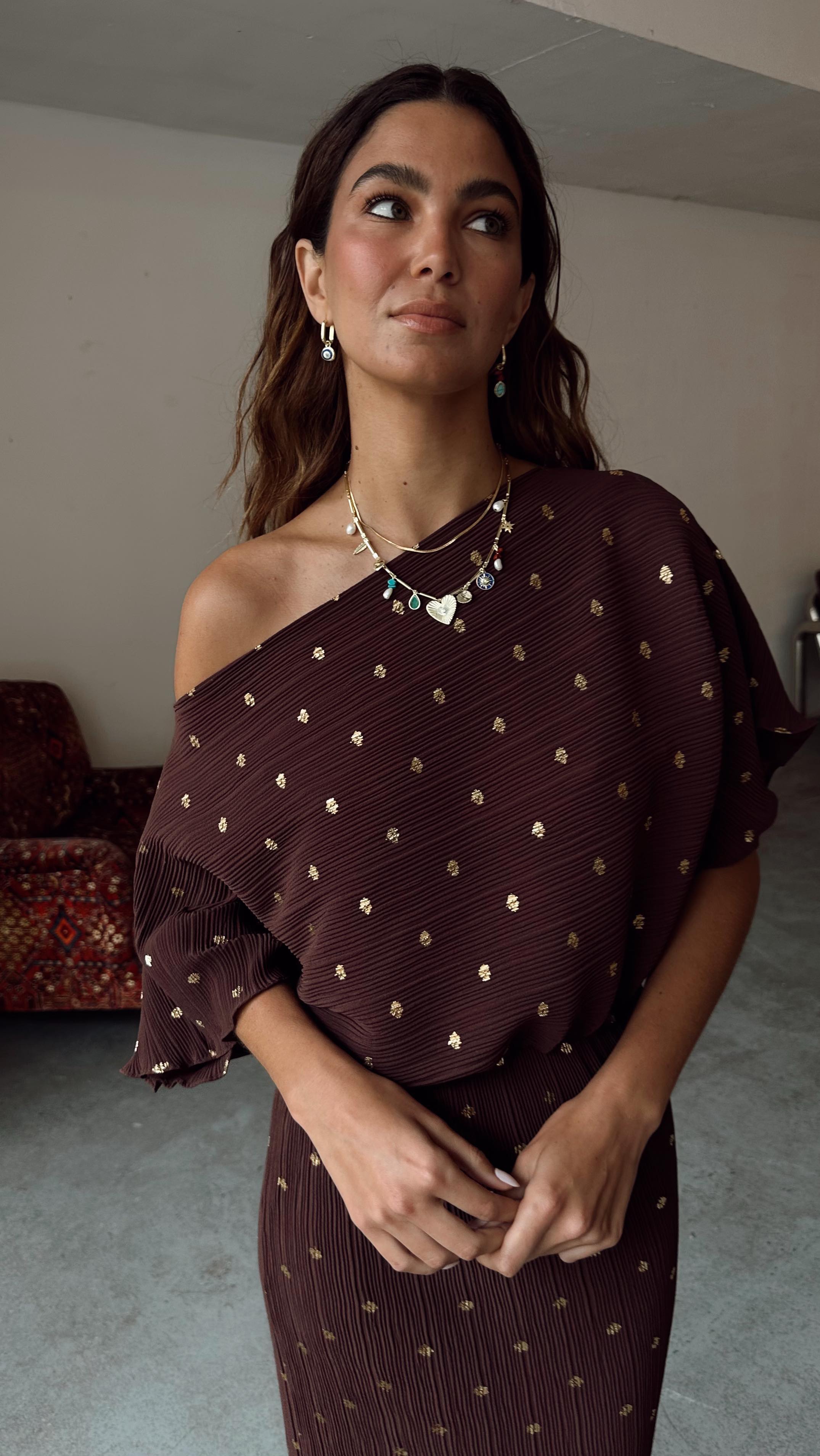 Chocolate Plisse Tilly 🤎 On both shoulders draped at the back for more modest appropriate, one shoulder for wedding guest, and straight across for date night 🤎 Proudly made in UK 6-28, US 